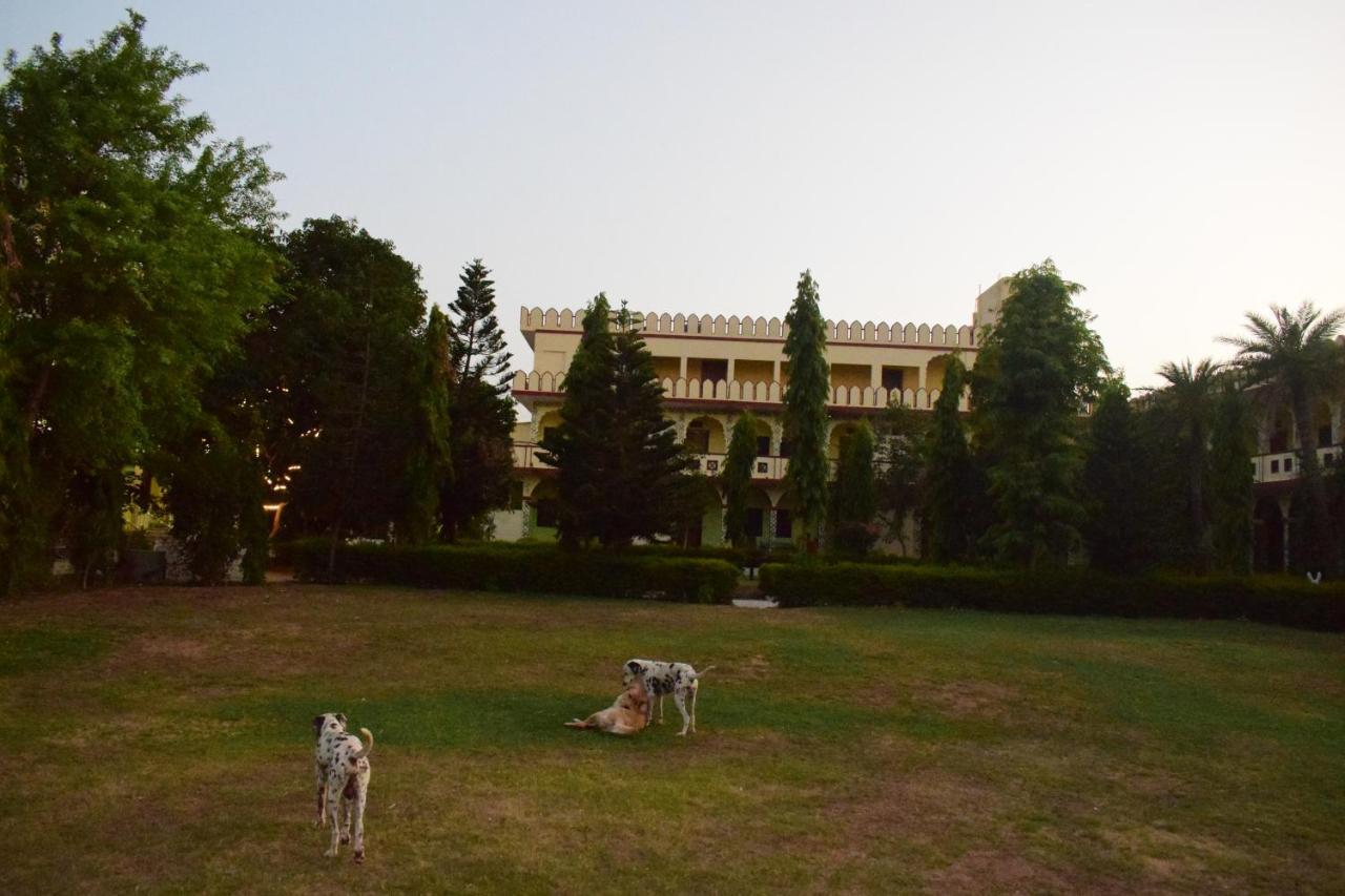 Hotel Pushkar Heritage Puskár Kültér fotó