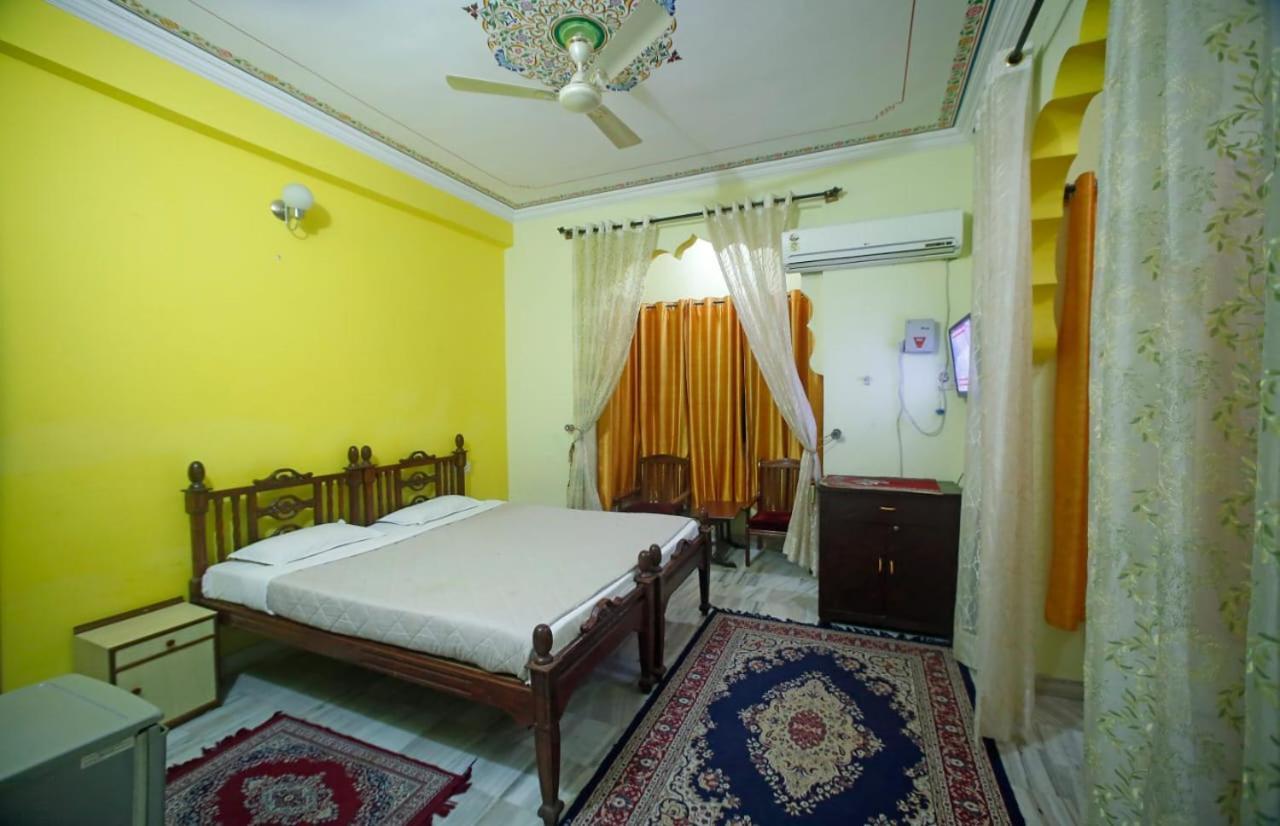 Hotel Pushkar Heritage Puskár Kültér fotó